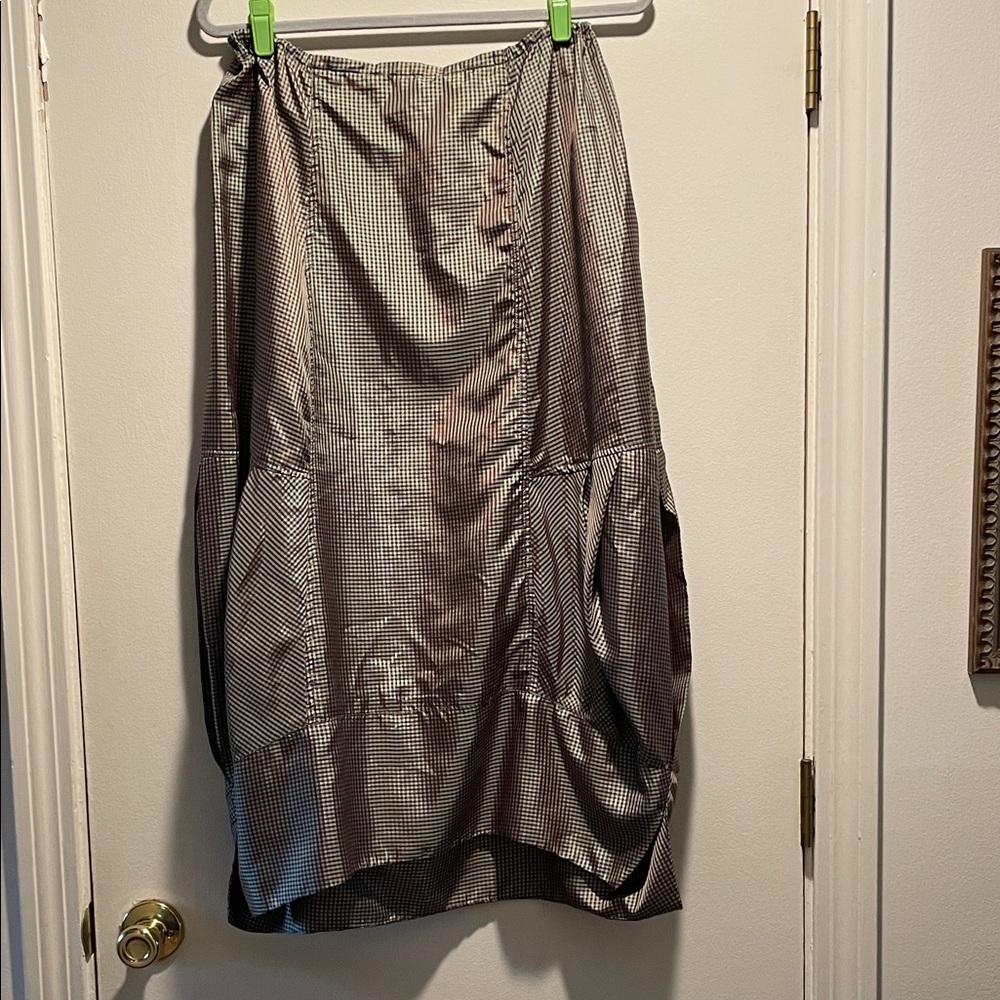 Hannah For La Journee Green Burgundy satin Feel Lantern Oversized Midi Skirt